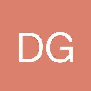 Meet your Posher, Davis